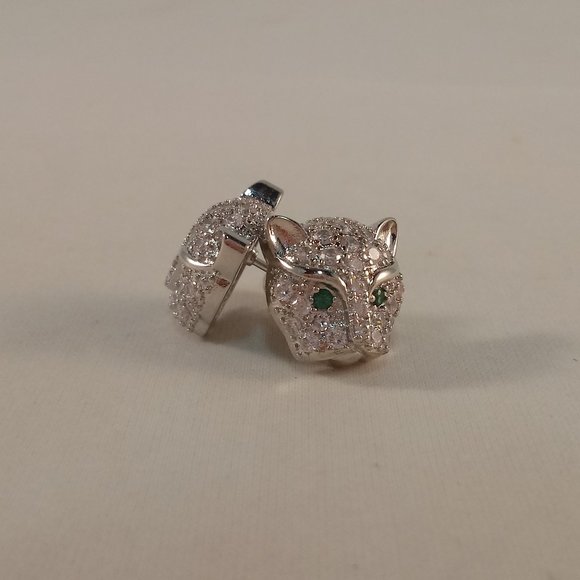 Mens Sterling Silver Emerald Diamond Zircon Panther Cat Stud Earrings Party Gift - Picture 9 of 12